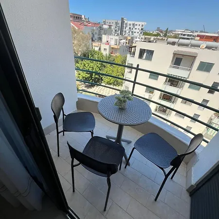 Apartamento Lumiver Golem (Tirana)