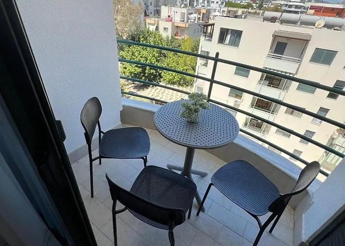 Apartment Lumiver Golem (Tirana)